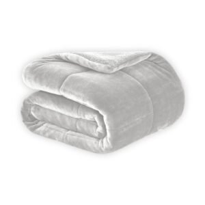 Acolchado Flannel Kavanagh King Size Gris Claro Con Fundas